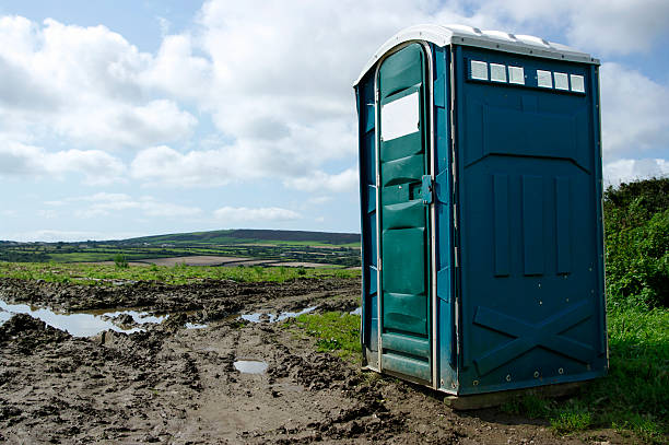 Best Portable Restroom Servicing (Cleaning and Restocking)  in Circleville, OH